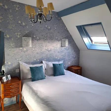 Hotel De Charme La Bonne Adresse - Logis