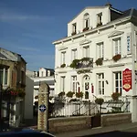 Hotel De Charme La Bonne Adresse - Logis 2*