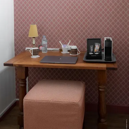 Hotell De Charme La Bonne Adresse - Logis