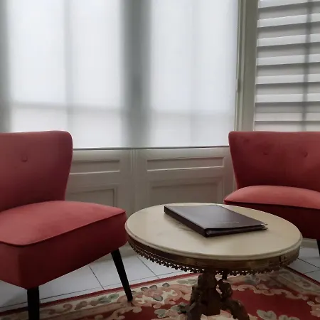 De Charme La Bonne Adresse - Logis 2*