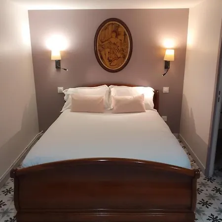 De Charme La Bonne Adresse - Logis 2* Le Havre