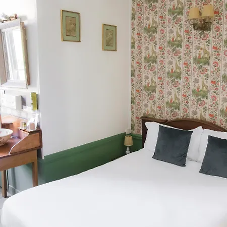 De Charme La Bonne Adresse - Logis Hotel 2*