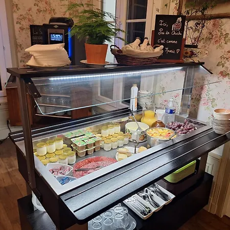 De Charme La Bonne Adresse - Logis 2* Le Havre