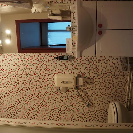 Hotell De Charme La Bonne Adresse - Logis 2*