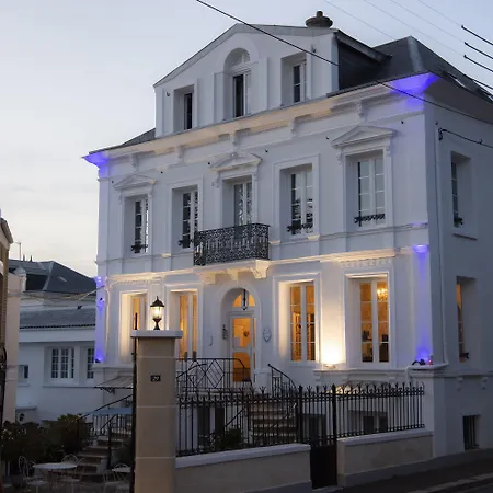 De Charme La Bonne Adresse - Logis فندق