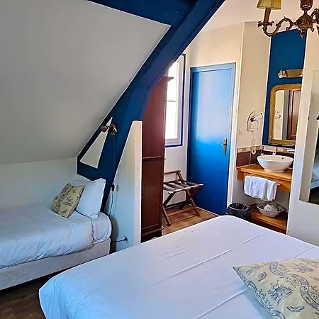 De Charme La Bonne Adresse - Logis Hotel 2*
