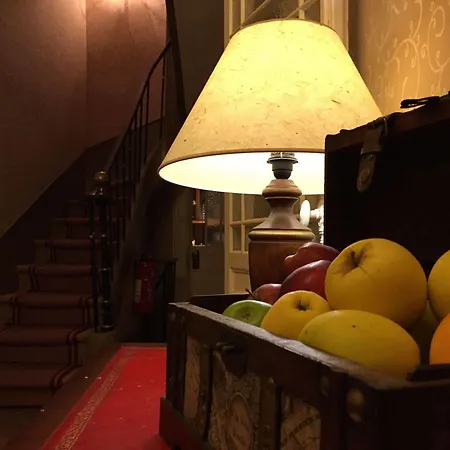 De Charme La Bonne Adresse - Logis 2* Le Havre