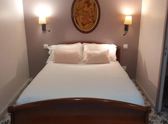 De Charme La Bonne Adresse - Logis 2* Le Havre