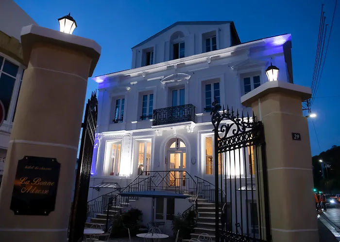 Hotel De Charme La Bonne Adresse 2*