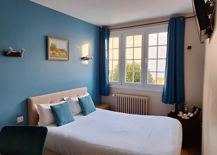 De Charme La Bonne Adresse - Logis 2* Le Havre
