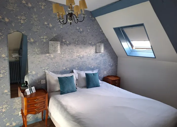 Hotel De Charme La Bonne Adresse - Logis