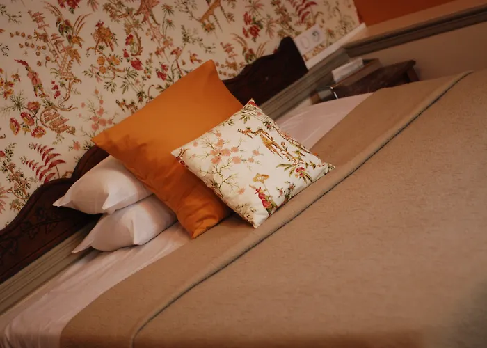 De Charme La Bonne Adresse - Logis Hotel