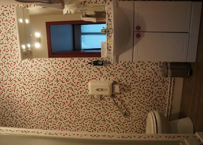 Hotel De Charme La Bonne Adresse 2*