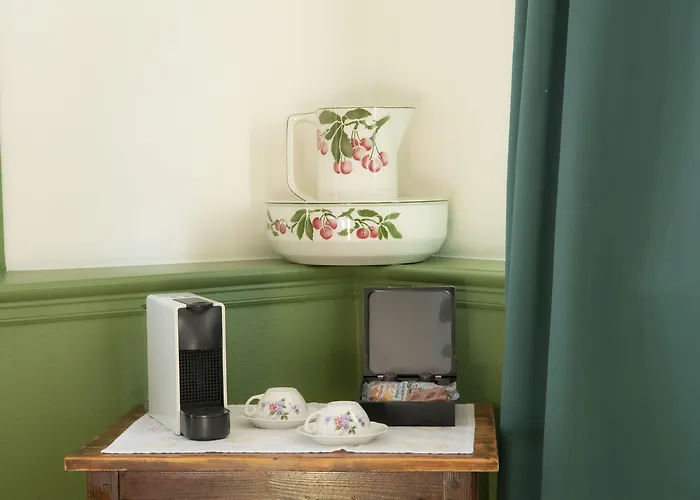 De Charme La Bonne Adresse - Logis Hotel